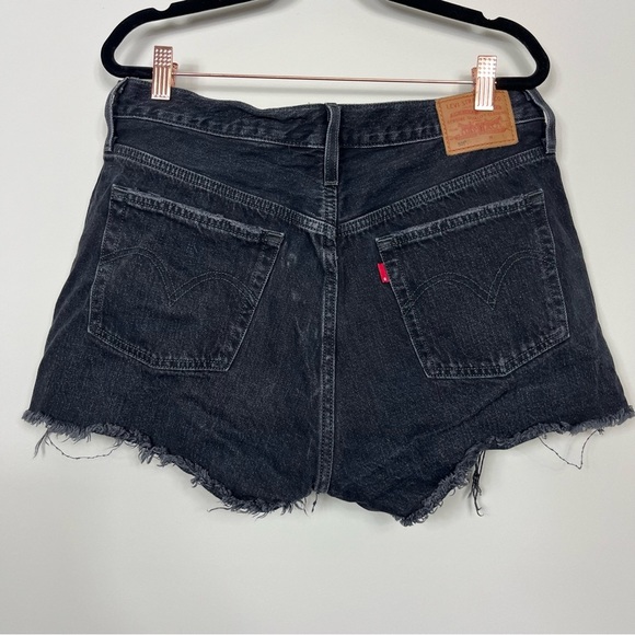 LEVI’S DISTRESSED BLACK DENIM SHORTS WITH 6 BUTTON FLY SIZE 32 - Picture 12 of 15